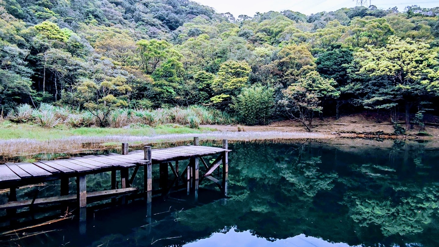 新山夢湖